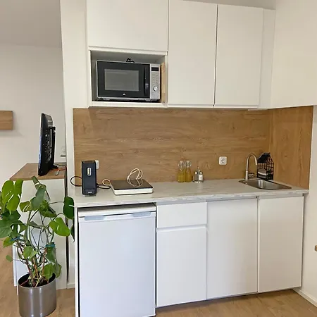 Ferien-wohnung Fuer 1-4 Pers In Seenaehe Timelkam