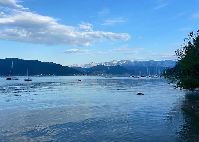 Daire Ferien-wohnung Fuer 1-4 Pers In Seenaehe Timelkam