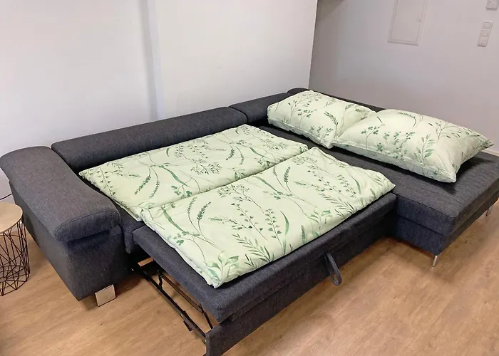 Ferien-wohnung Fuer 1-4 Pers In Seenaehe *