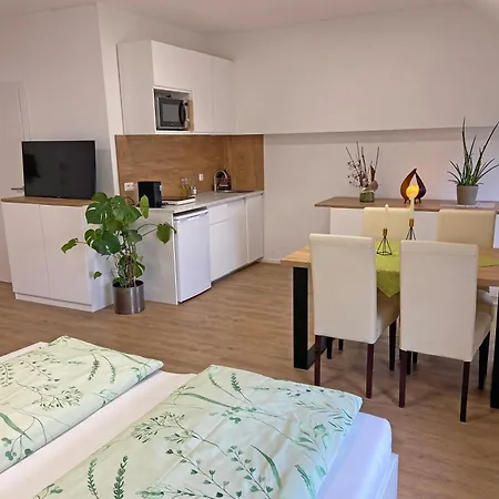 Ferien-wohnung Für 1-4 Pers In Seenähe * Timelkam